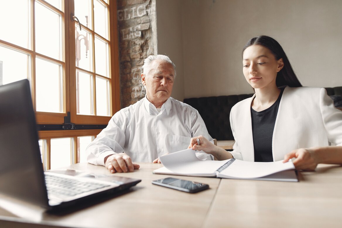 Elder client talking to his account on AML compliance 