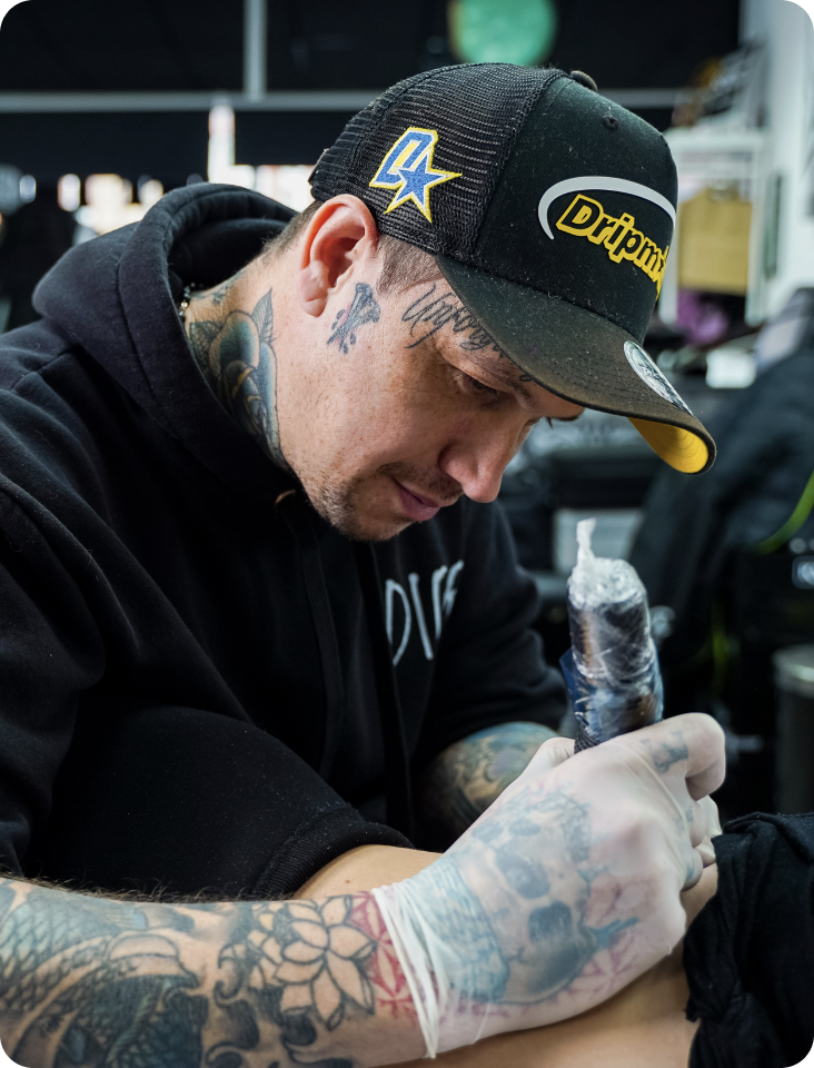 Tattoo artist