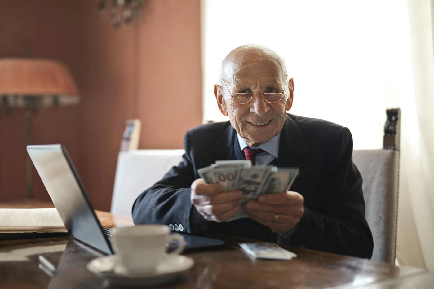 Paying Yourself Dividends from a Limited Company Guide