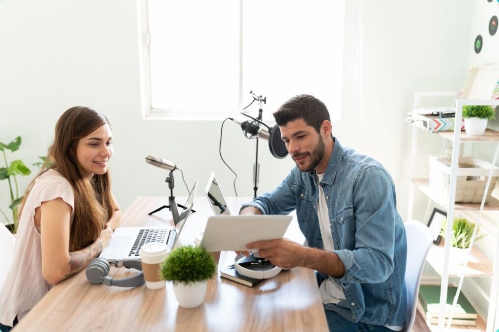 What does sole trader limited company IT contractor tax actually mean?