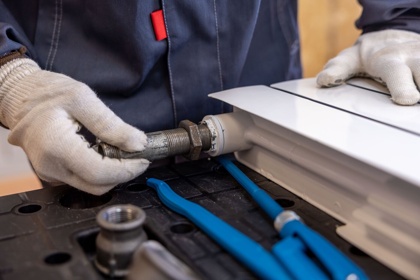 Self-Assessment Software for Plumbers: Cut the Admin, Keep More of What You Earn 