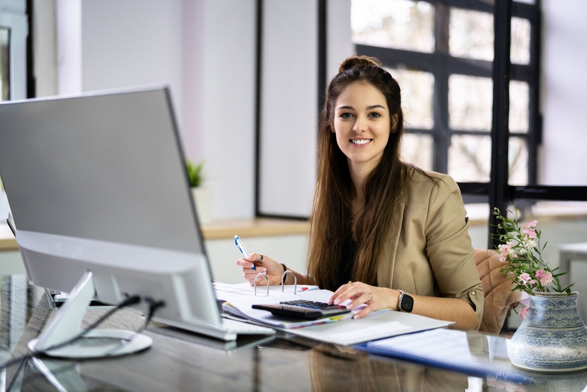 How do guidance features help first-time filers?