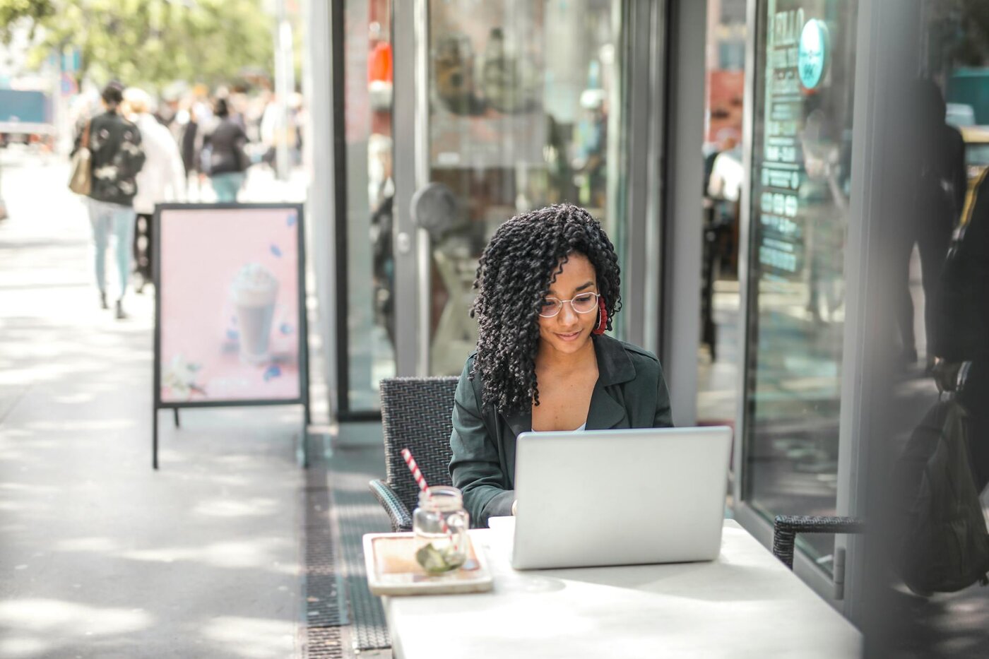 Freelancing Abroad: What It Means for Your UK Tax