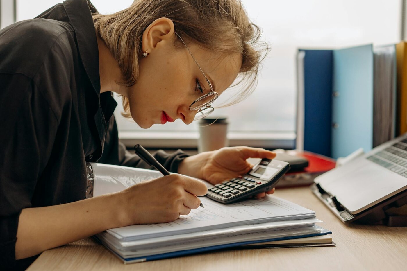 How to Split Income Between Spouses for Tax Efficiency in the UK