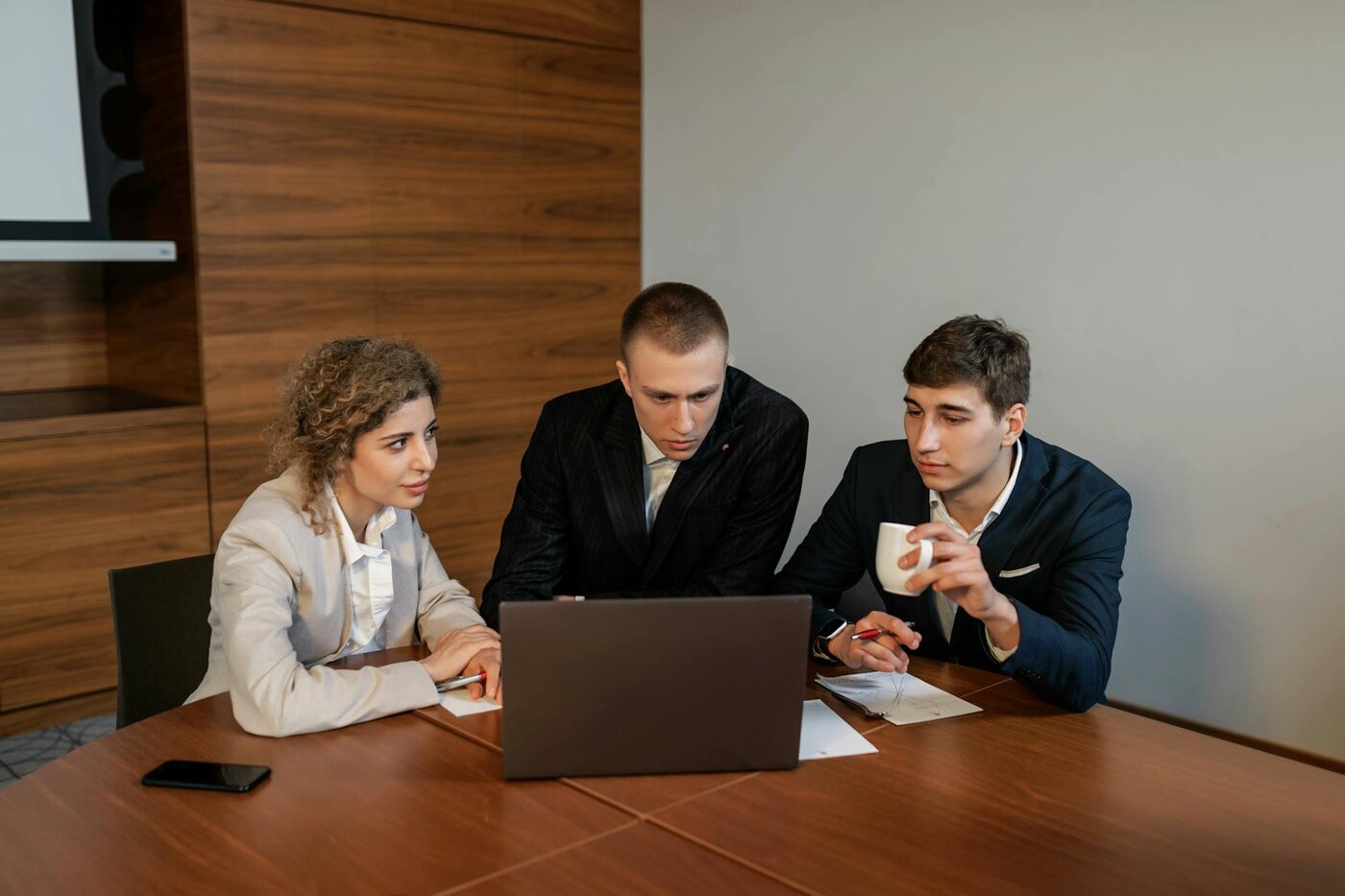 Self-Employed Digital Marketer Tax Guide: What You Need To File In The UK
