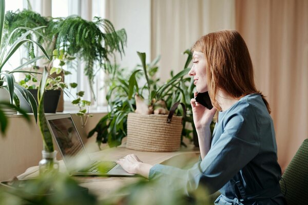 Discover how the 2024 budget affects self-employed Brits, from National Insurance changes to Capital Gains Tax updates and MTD rollout plans.