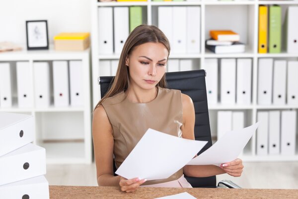 Sole trader vs limited company tax advice from expert consultants. Discover the most tax efficient business structure for your UK consultancy. Get professional guidance today.