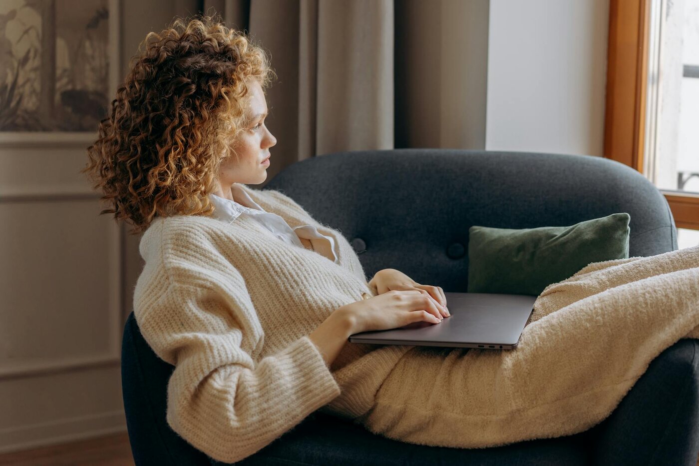 Digital Nomad Bookkeeping UK: Your Essential Tax Guide