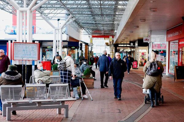 HMRC updates home working tax relief rules, affecting eligibility for employees claiming work-from-home expenses.