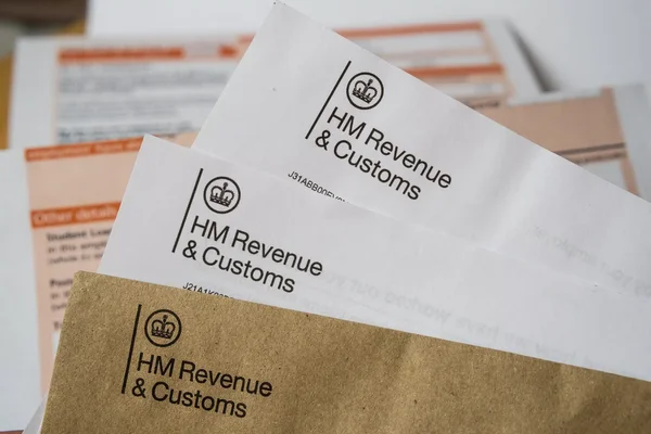 HMRC warns taxpayers about key self-assessment errors and clarifies Making Tax Digital rules.