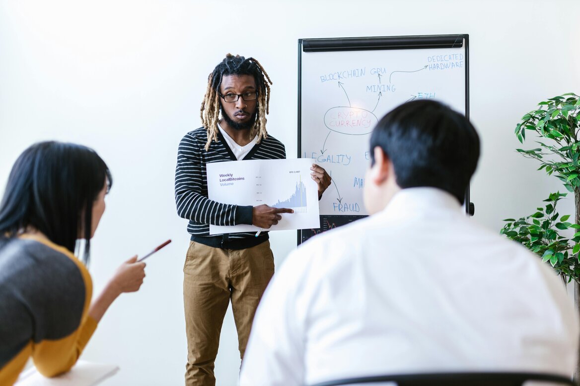 Common mistakes fractional CTOs make with self assessment