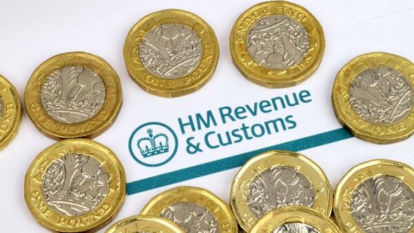 Resolution Foundation warns tax threshold freeze and bill rises leave families £500 worse off.