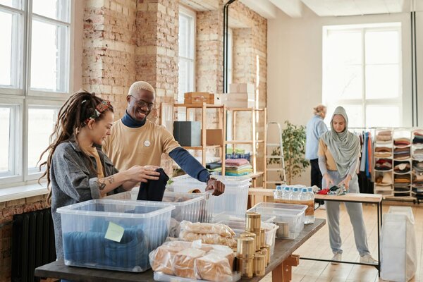Learn when you need to declare Gift Aid donations on your tax return and how it affects your tax situation - essential knowledge for all UK taxpayers.
