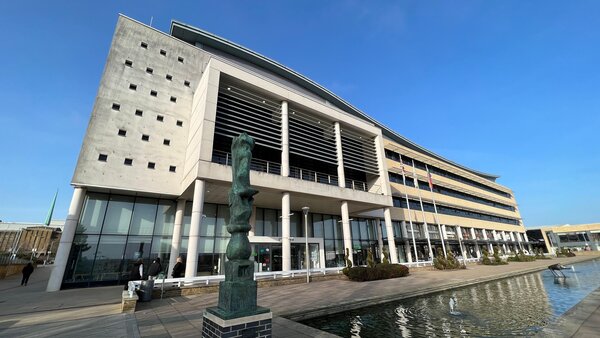 Harlow Council’s record budget gains cross-party backing, with council tax frozen and increased investment in local services.
