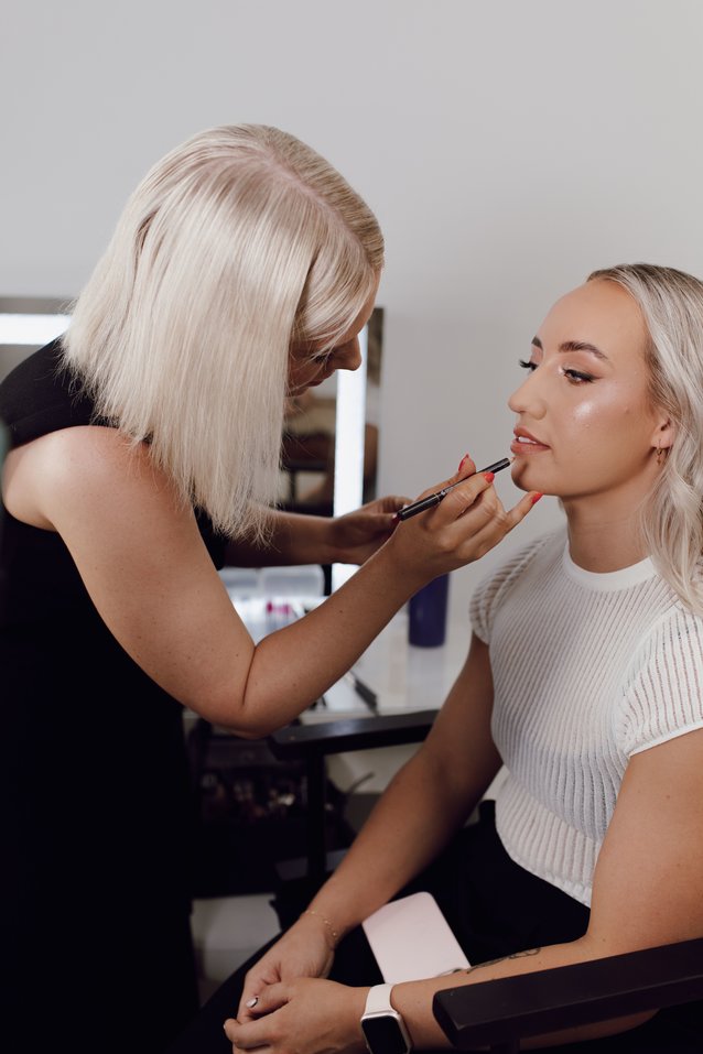 Noosa makeup artist