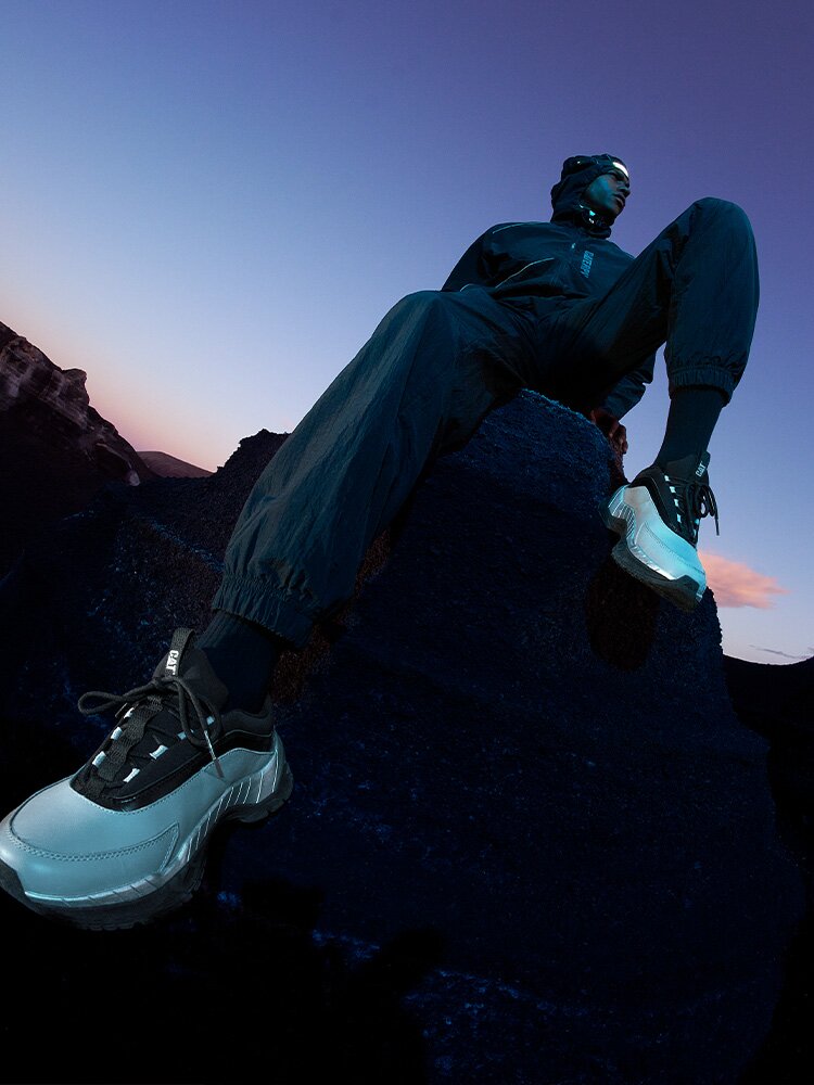 CAT Footwear Voltage