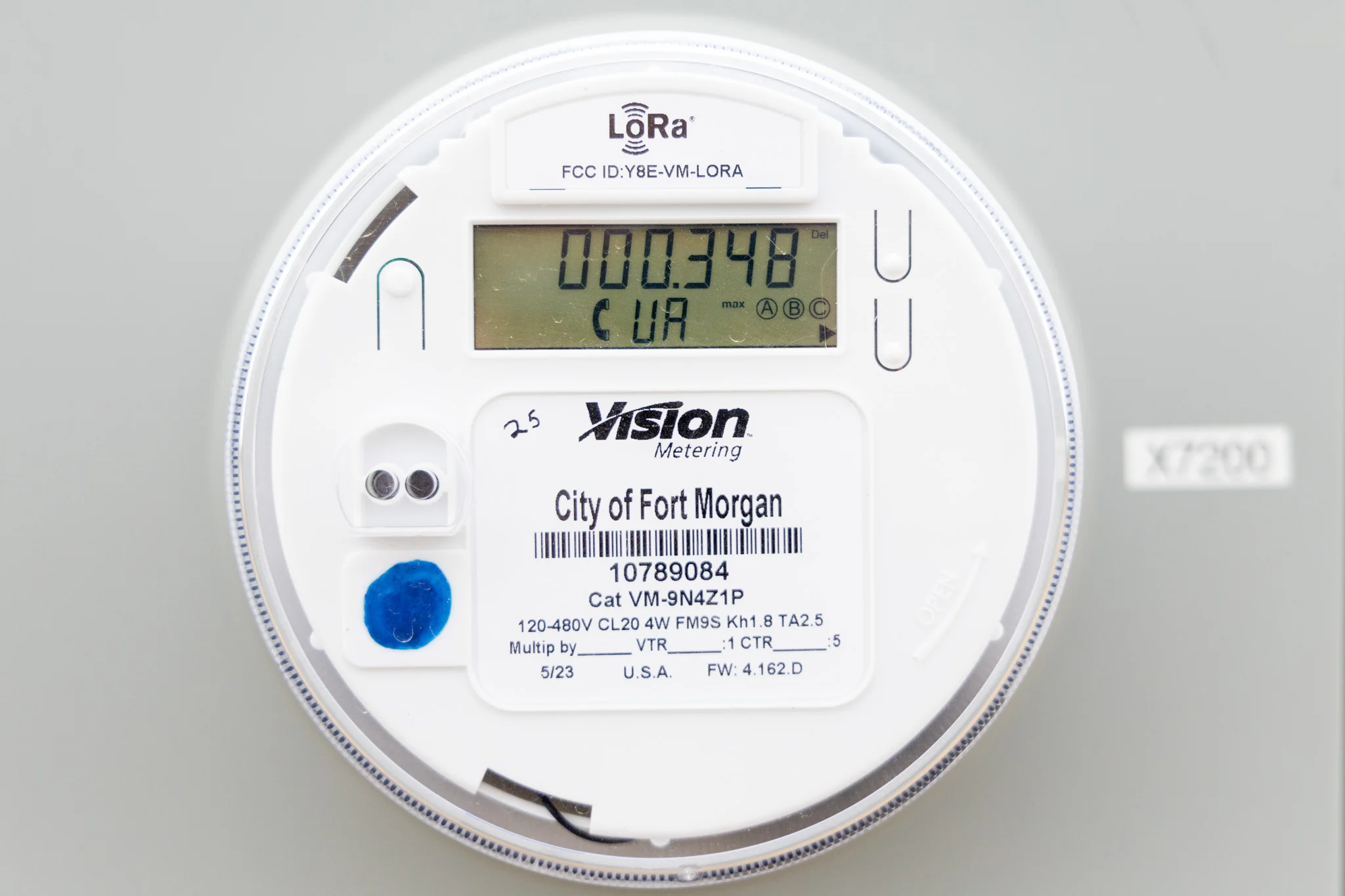 In the afternoon of January 8, under cloudy skies, a meter at the solar facility read 0.348 volt-amps, which is very little and less than 10% of what it could generate, according to Doug Linton, the city’s director of utilities. Photo: Priya Shahi, Rocky Mountain PBS