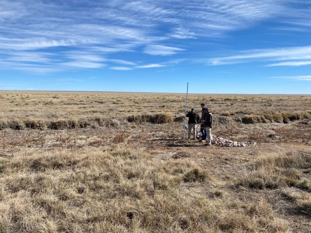 Aaron Kauffman, a New Mexico-based hydrologist, explained how to correctly monitor eroding sites. Photo: Kelsea Mauk, U.S. Fish and Wildlife Partners Program