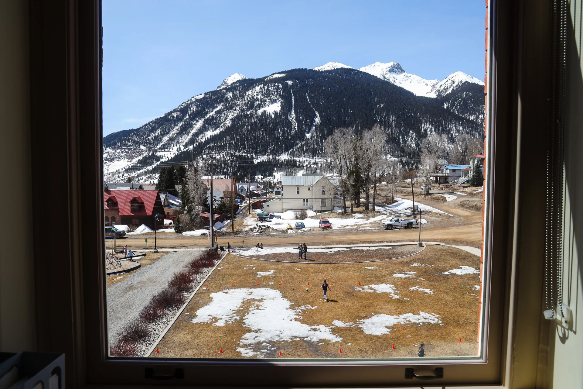 A view from inside the classroom. Photo: Ziyi Xu, Rocky Mountain PBS