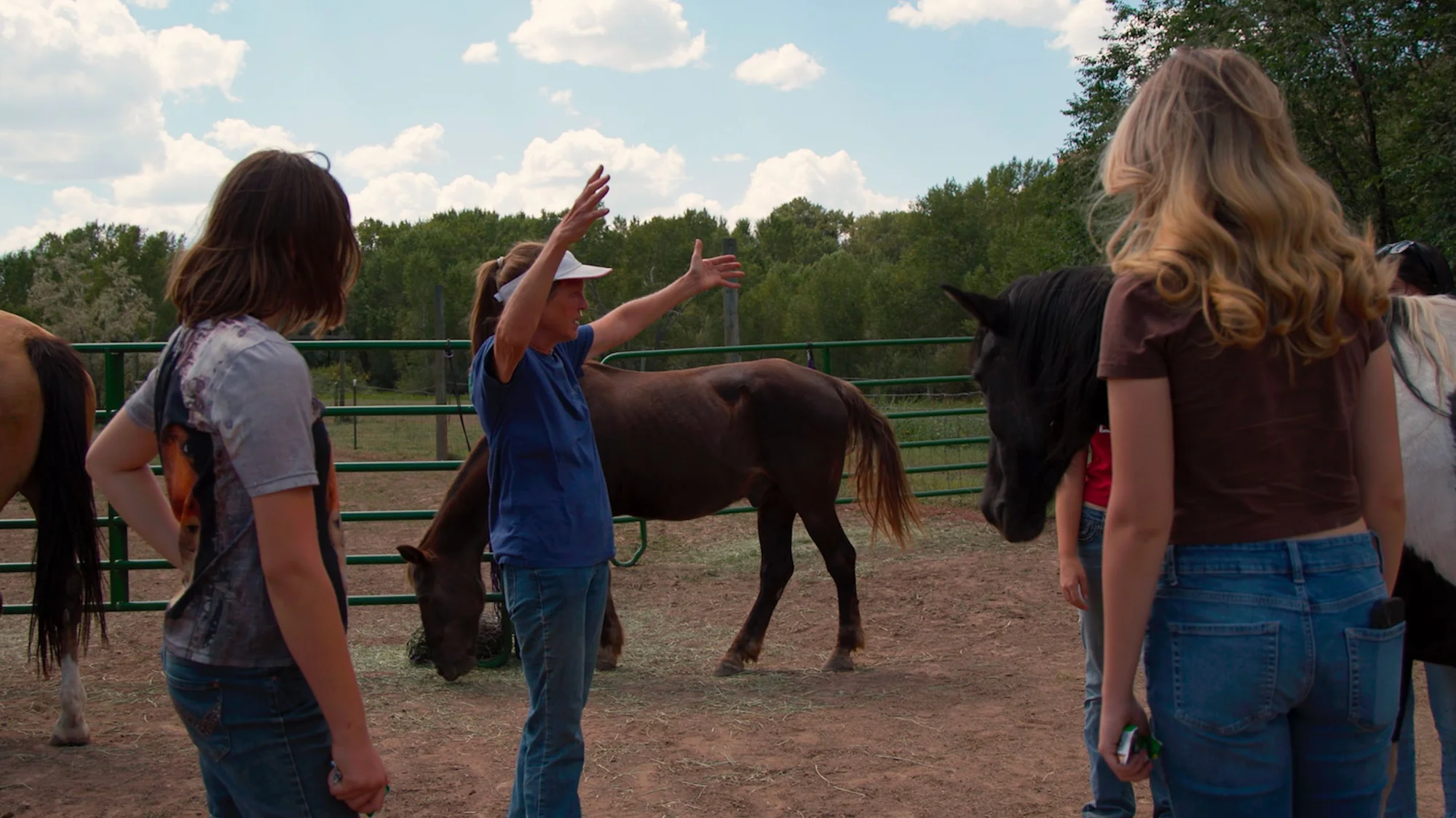 Nixon demonstrated how to get big. Photo: Ziyi Xu, Rocky Mountain PBS