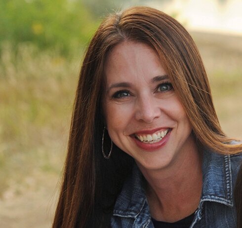 Photo of Karla Hanlon
