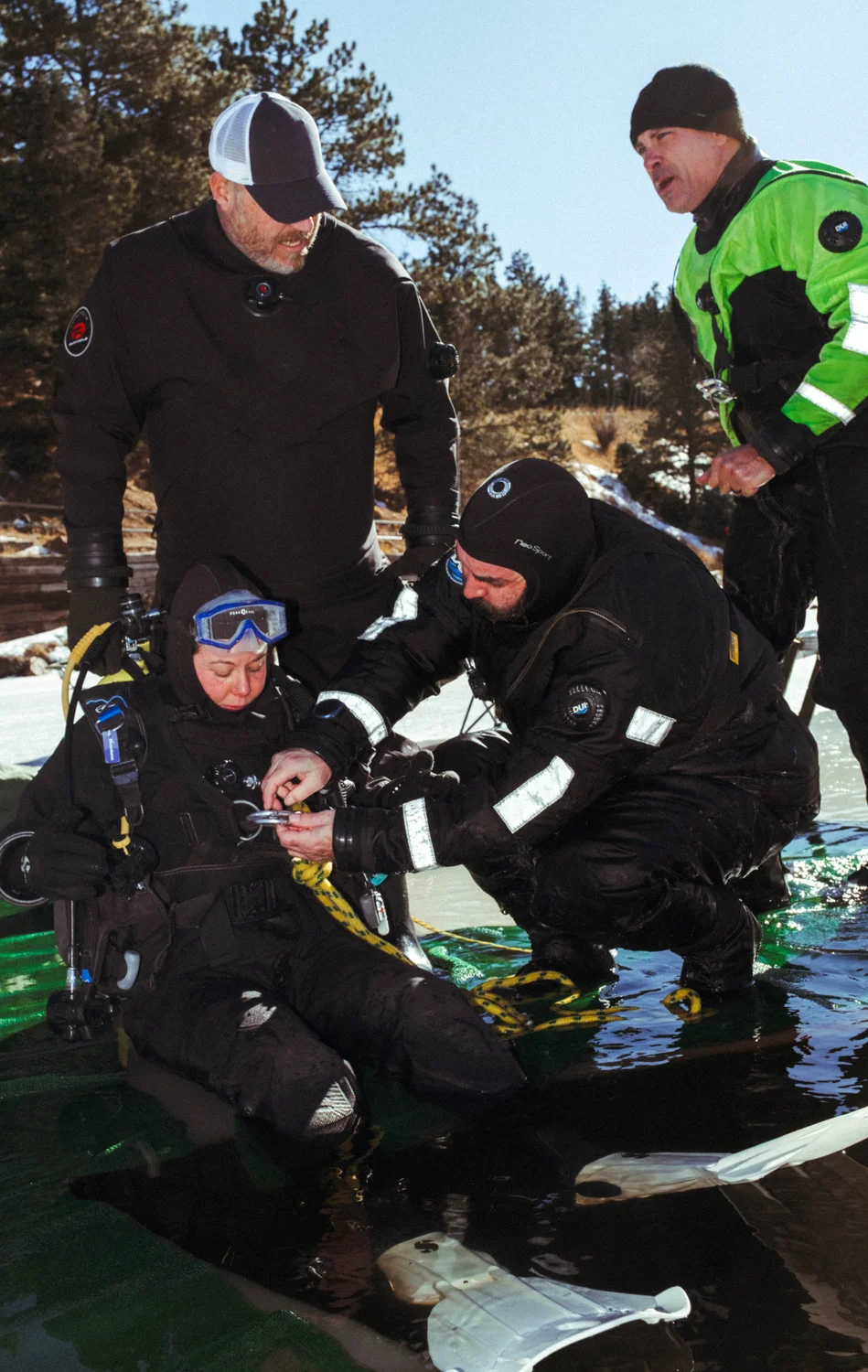 Brook Near, the only recreational student, preps for her certification dive. Photo: Peter Vo, Rocky Mountain PBS