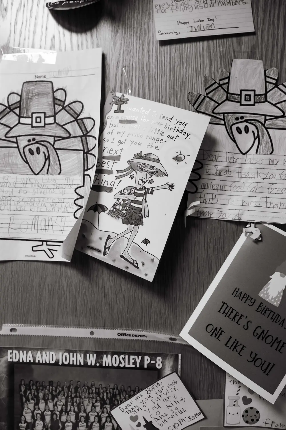 Notes and cards taped on Arroyo's door. Photo: Peter Vo, Rocky Mountain PBS