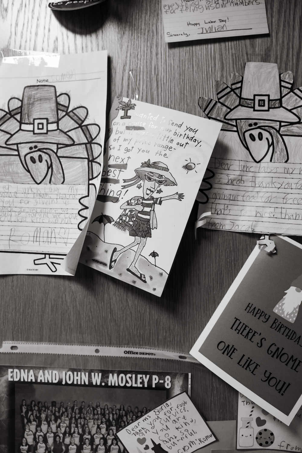 Notes and cards taped on Arroyo's door. Photo: Peter Vo, Rocky Mountain PBS