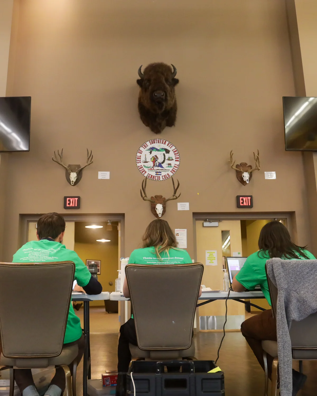 Students work inside the Southern Ute Multi-Purpose Facility. Photo: Ziyi Xu