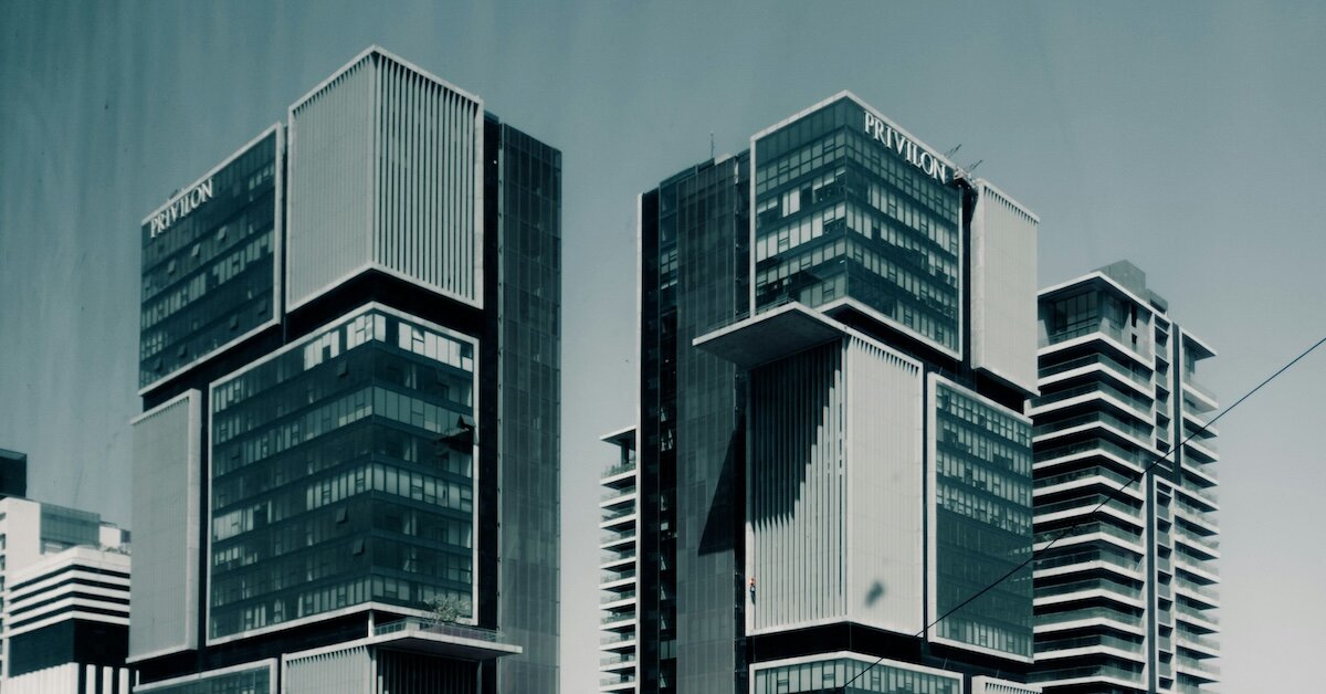 Black and white buildings and skyscrapers
