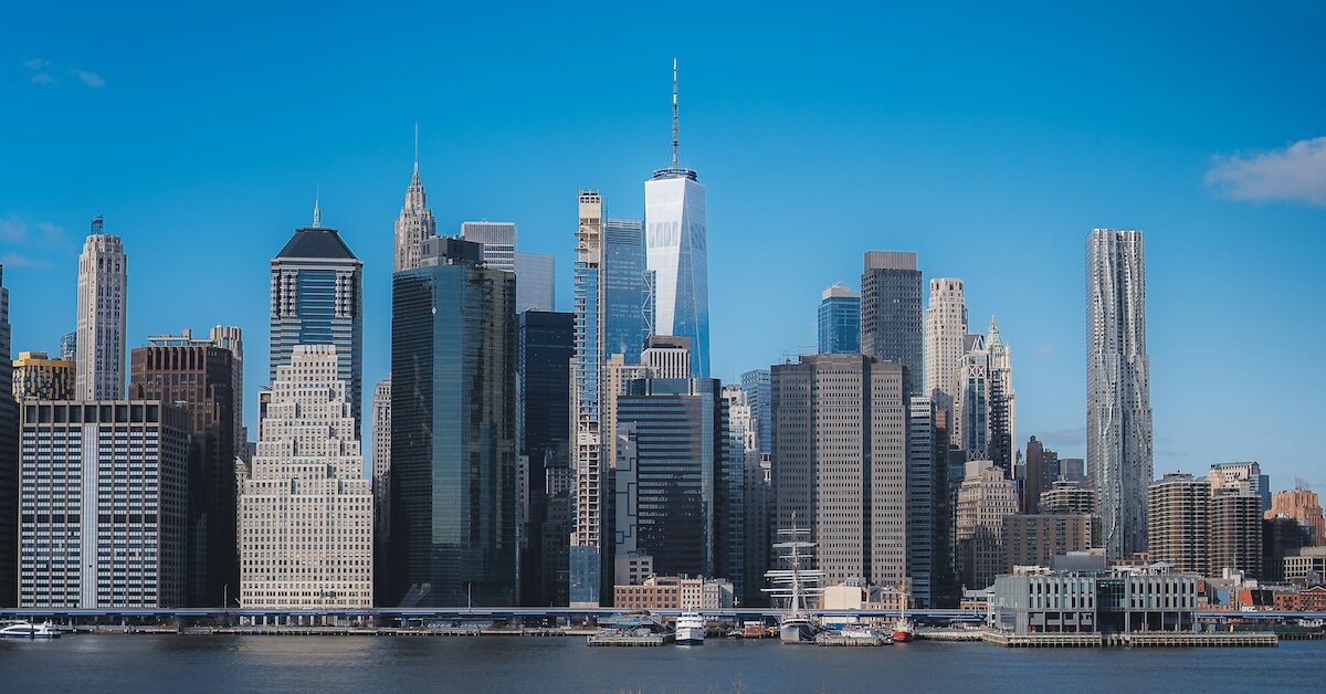 A view of urban downtown Manhattan from across the Hudson River