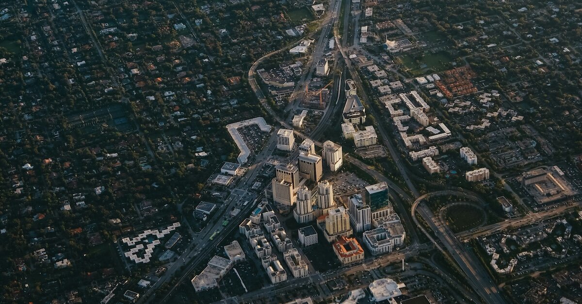 A drone overhead shot of Kansas City, MO
