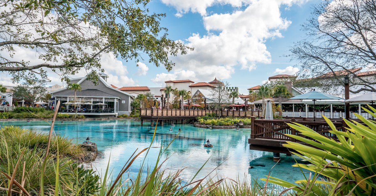 Resort bungalows in Orlando's hospitality center