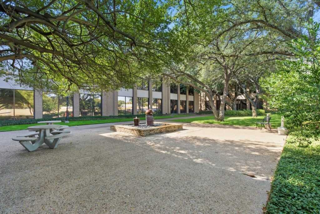 Commerce Plaza Hillcrest in Dallas Texas
