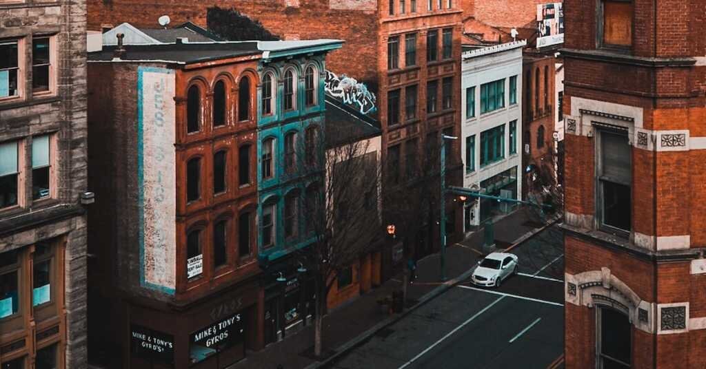 Pittsburgh commercial apartment buildings
