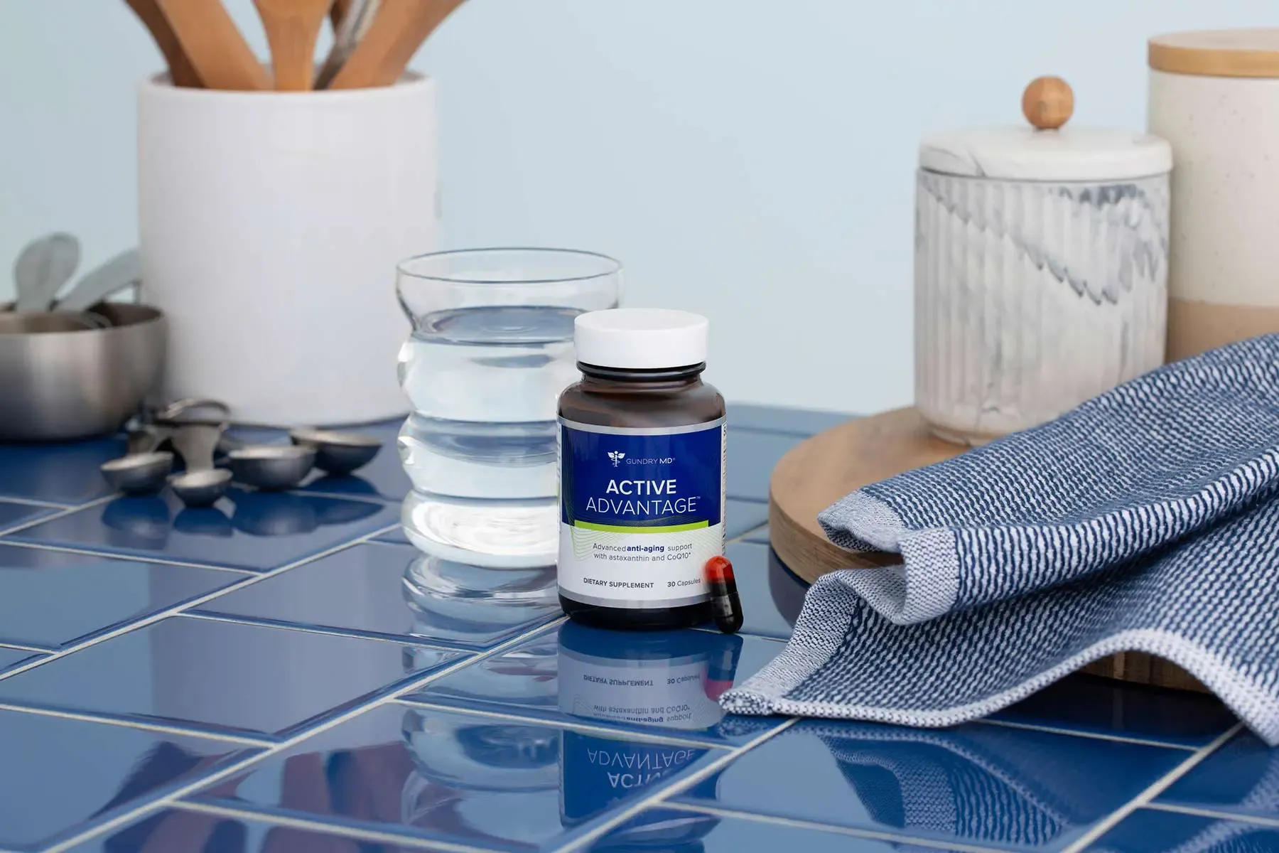 ActiveAdvantage_GUNDRYMD_LIFESTLYE_BLUE_KITCHEN_6712 copy