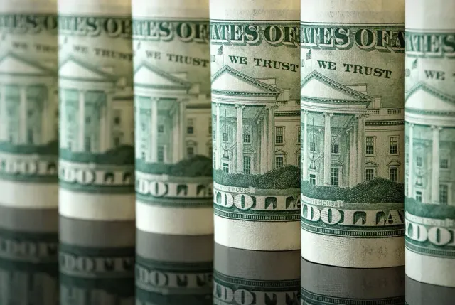 مؤشر USDInd يستقر تحت 100 وسط ترقب الأسواق لأسبوع حافل بالبيانات