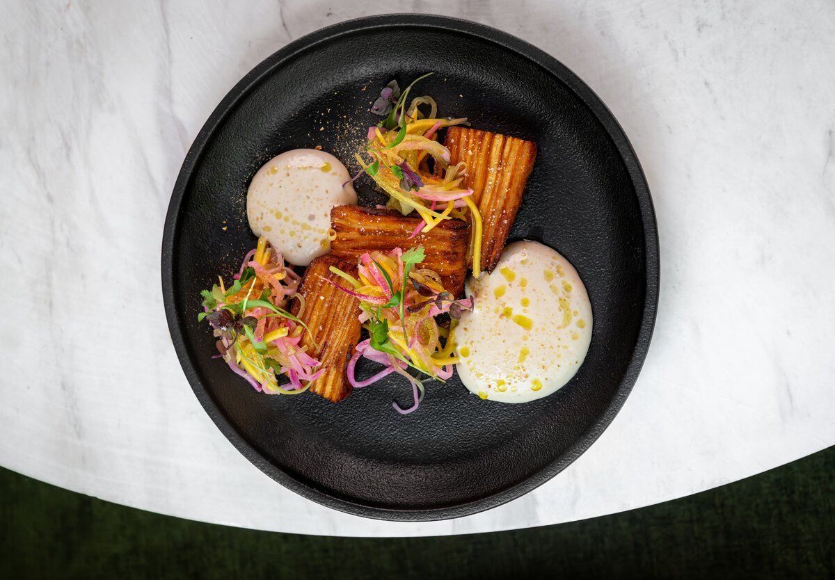 embrace dinnerware