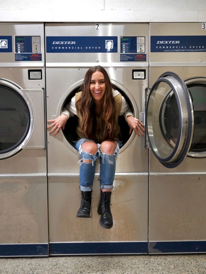 Codie Sanchez at a laundromat