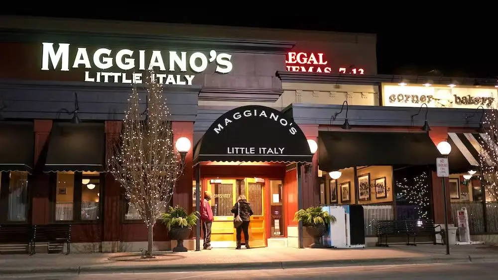 Maggiano's Skokie exterior