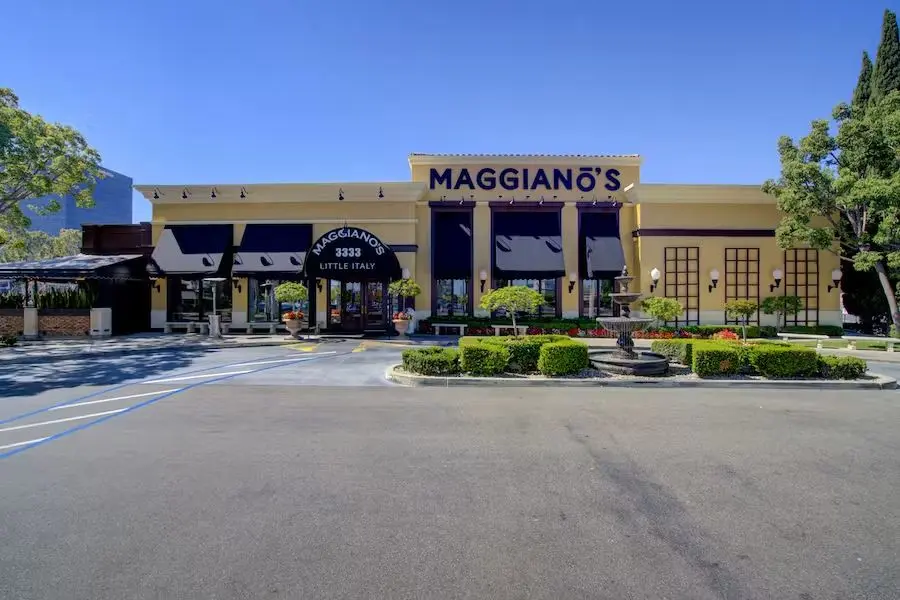 Maggiano's South Coast Plaza exterior