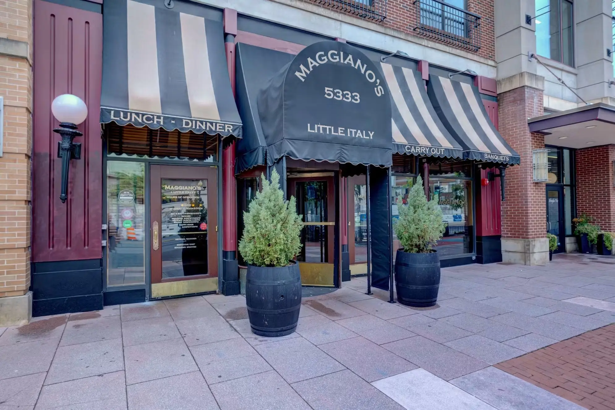 Maggiano's Chevy Chase exterior