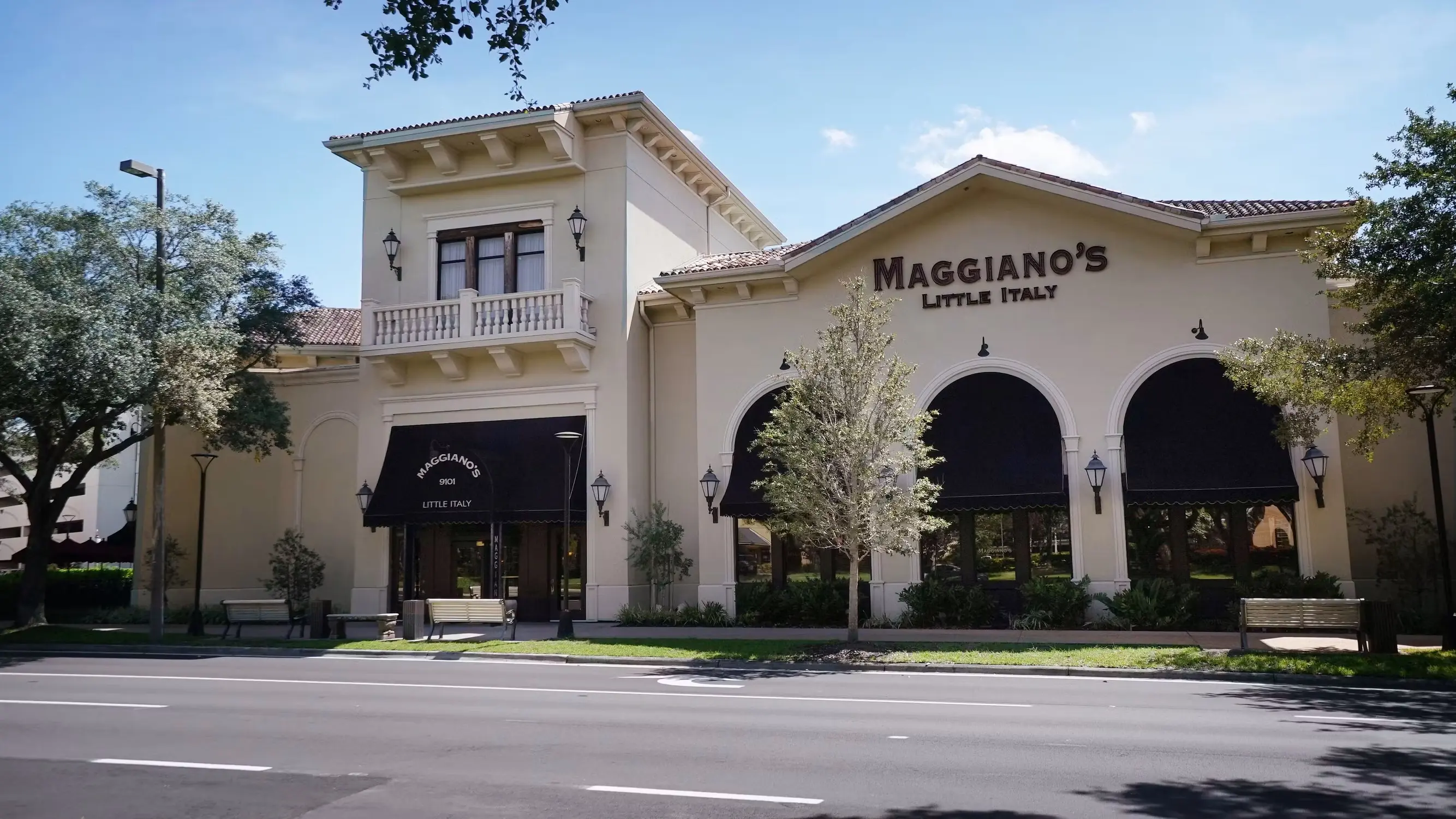 Maggiano's Pointe Orlando exterior