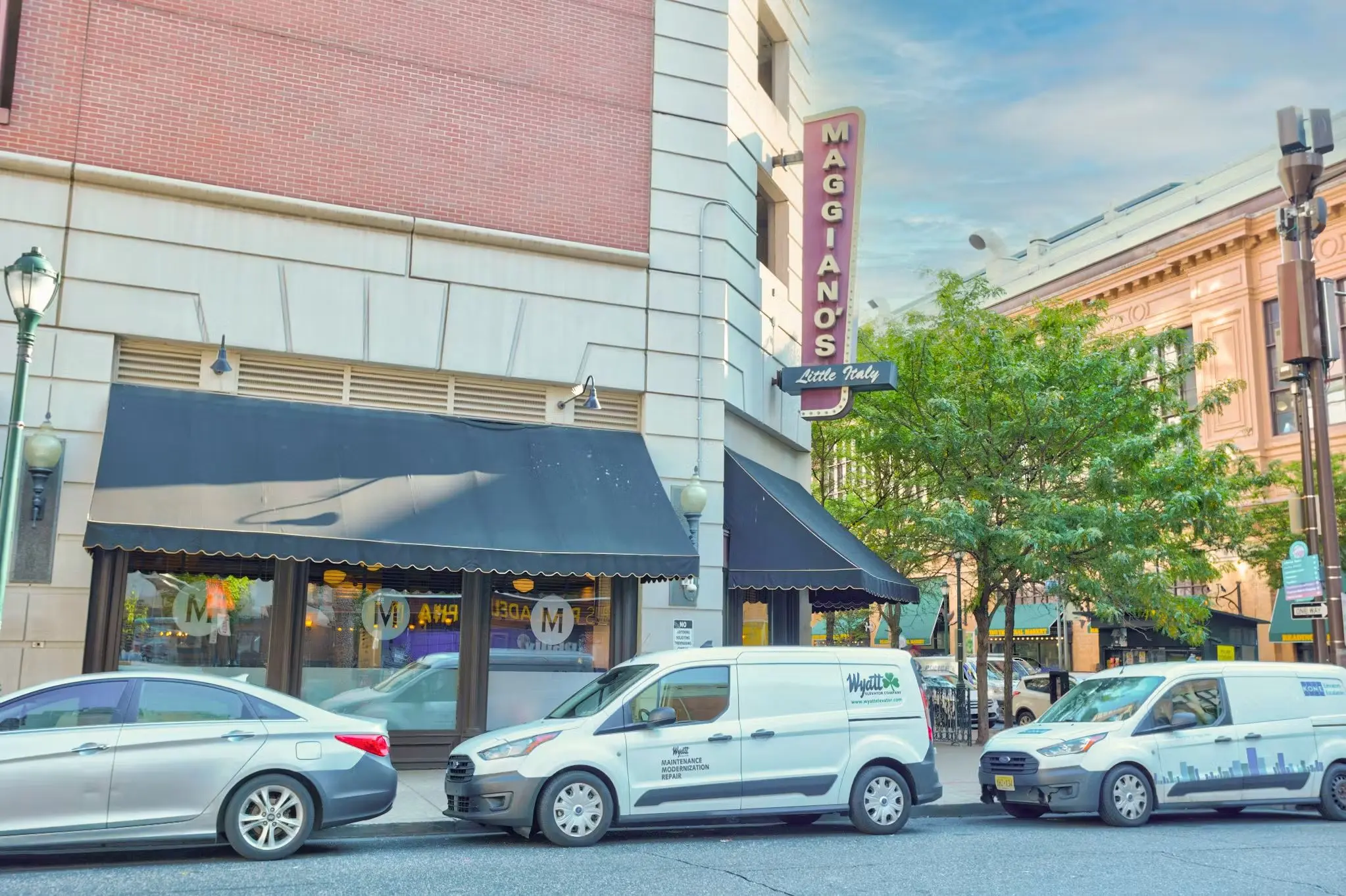 Maggiano's Philadelphia exterior