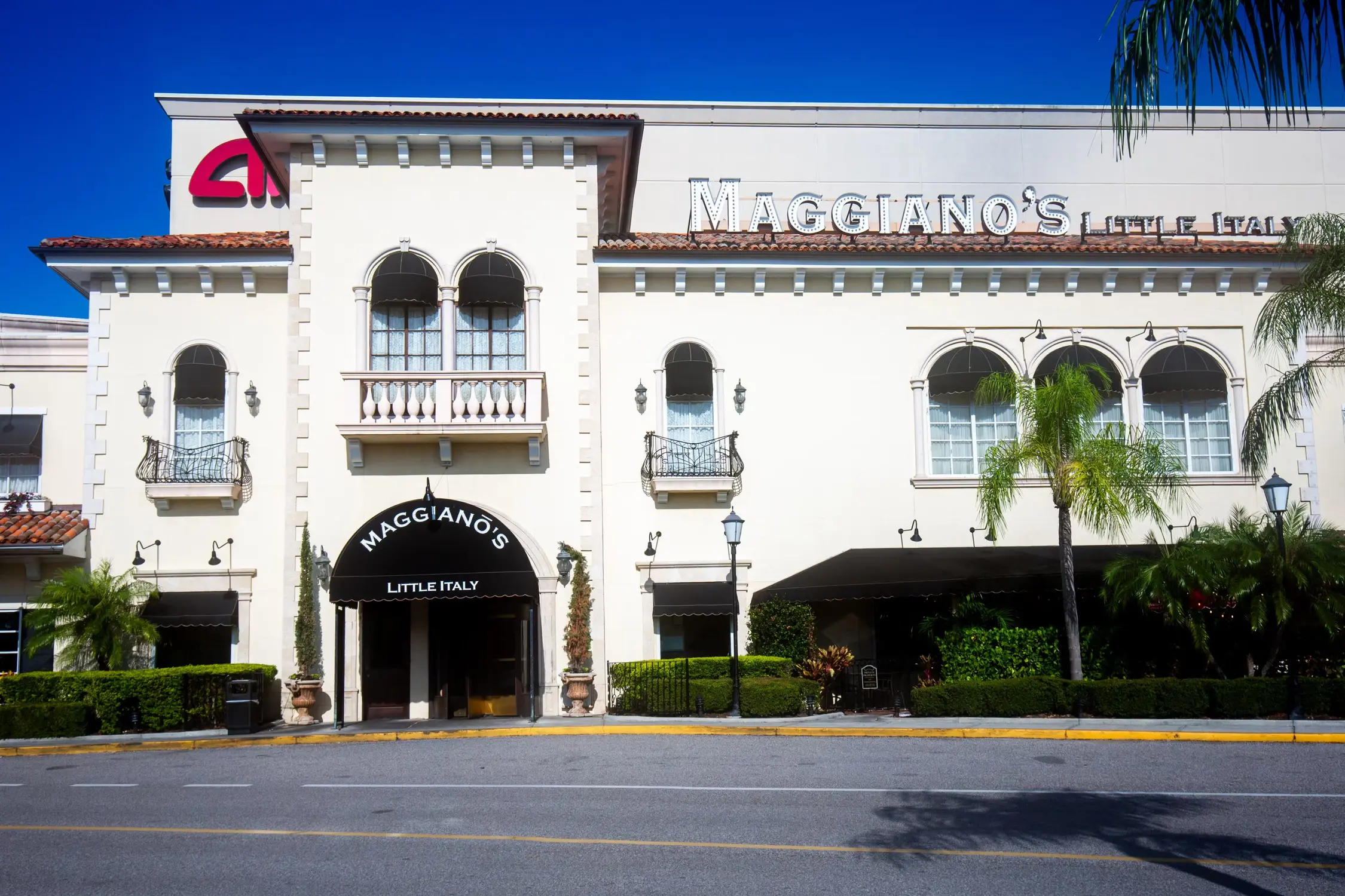 Maggiano's Tampa exterior