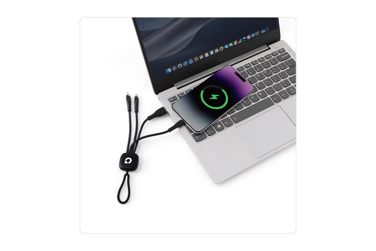 Customizable 3-in-1 charging cable with silicone loop from Wayo