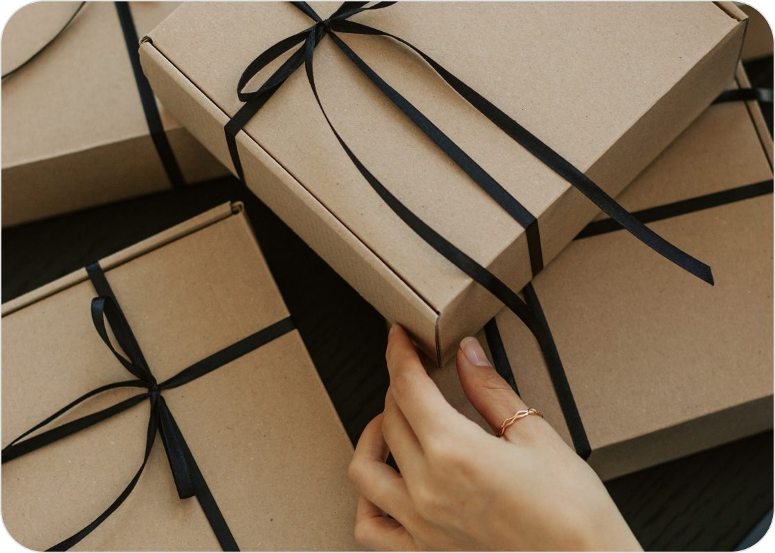 9 unique small gifts for clients under $25