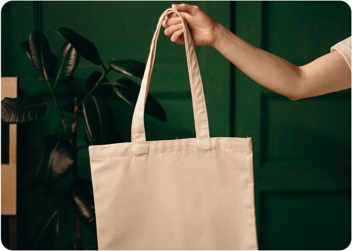 12 recruiting swag ideas for every stage of the hiring process