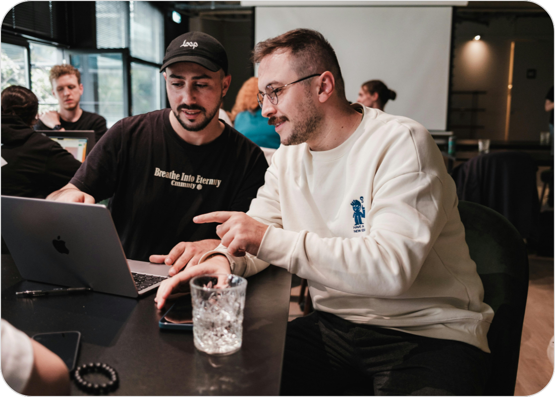 10 promotional gift ideas for tech startups on a budget