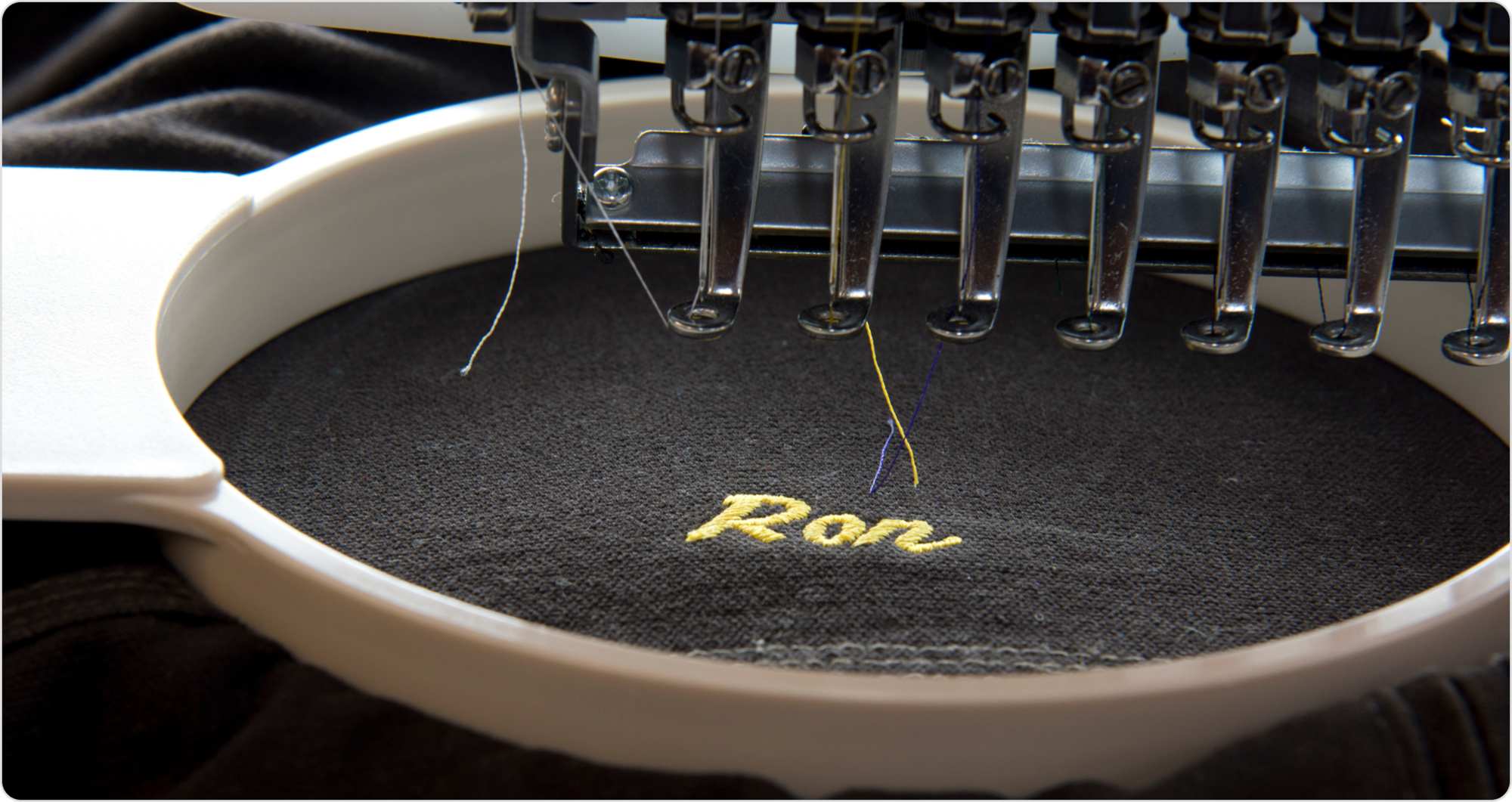2D flat embroidery